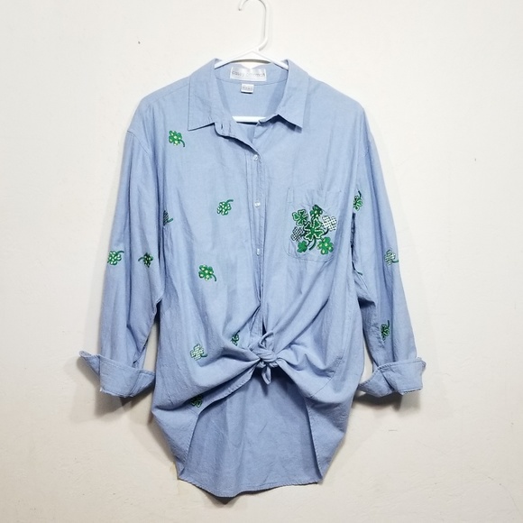 Casey Colman Tops - Vintage Shamrock Embroidered Chambray Top